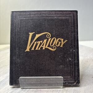 Pearl Jam – Vitalogy CD Book Packaging Grunge Rock
